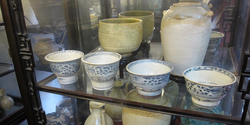 An image of Ceramics and Pottery pieces, which are among the famous things to buy in Vietnam