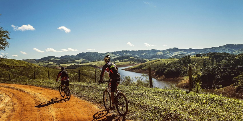 Cyclists cycling to the coast from Bale, riding here is one of the best things to do in Bale.