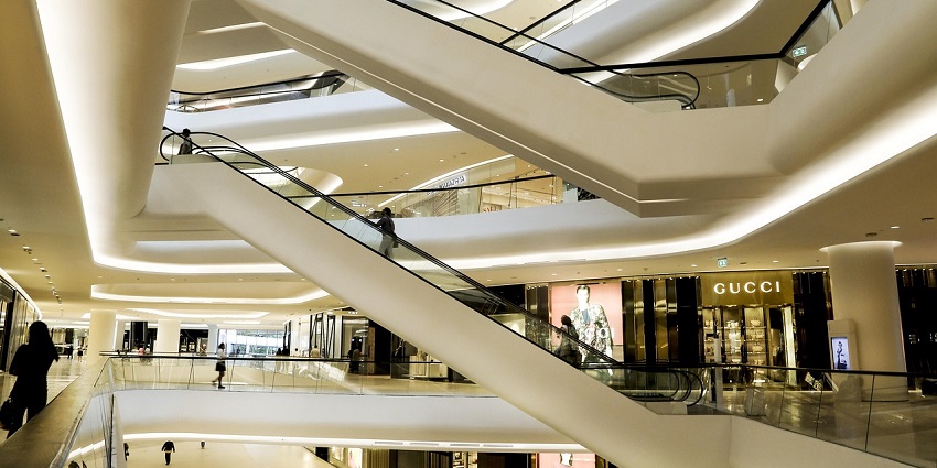 A retail interior similar to Dana Mall, one of the best shopping places in Manama, Bahrain.
