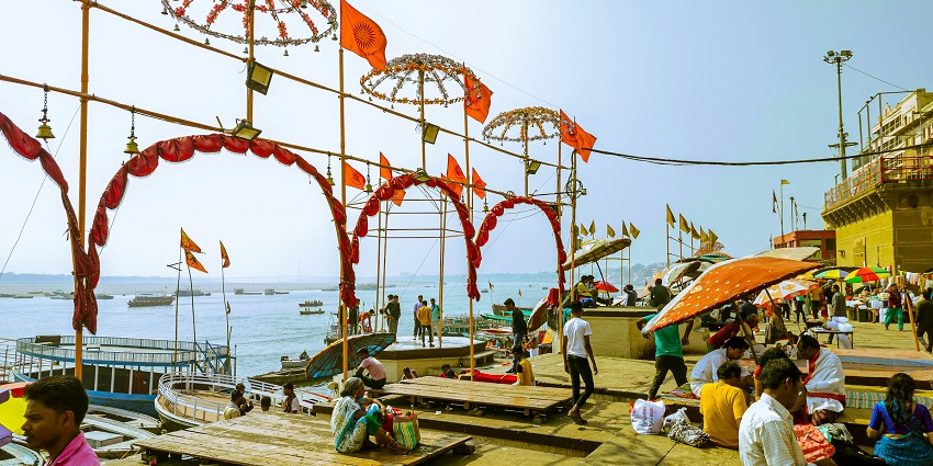 Evening Aarti at Dashashwamedh Ghat, top places to visit in Varanasi with friends