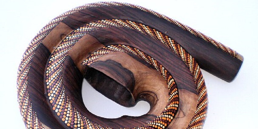 Image of the didgeridoo, one of the famous things to buy in Australia.