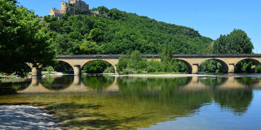 An image of Dordogne Valley, the best place to visit this valley in France with its historic charm.