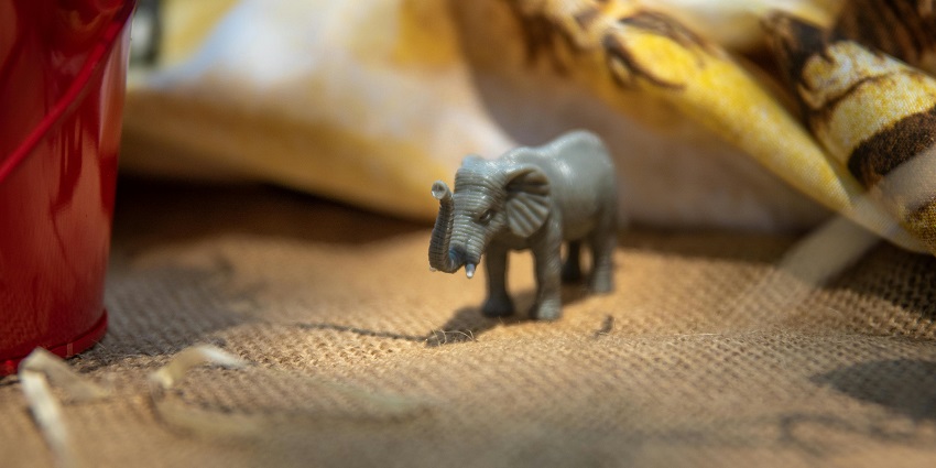 An image showing an elephant figurine, a symbolic souvenir to buy in Sri Lanka.