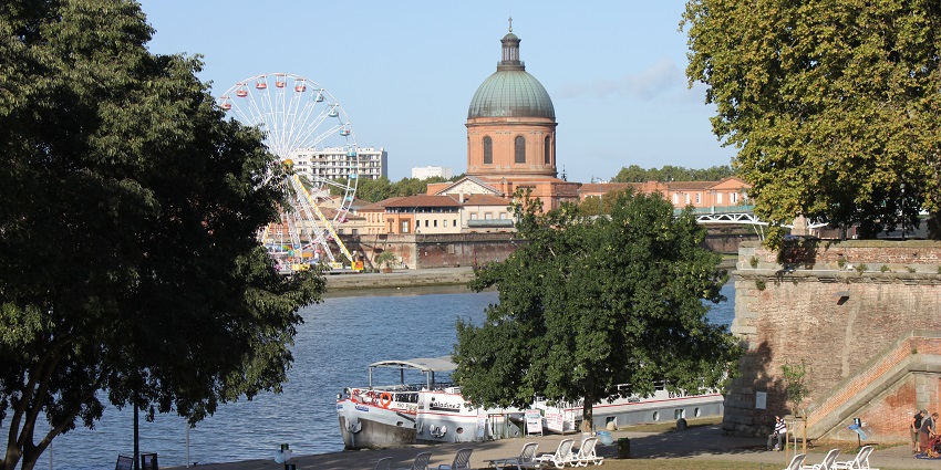 Experiencing a utopian evening is possible when looking for things to do in Toulouse