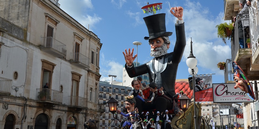 Festivals and markets are joyful, must-see things to do in Puglia region during summer