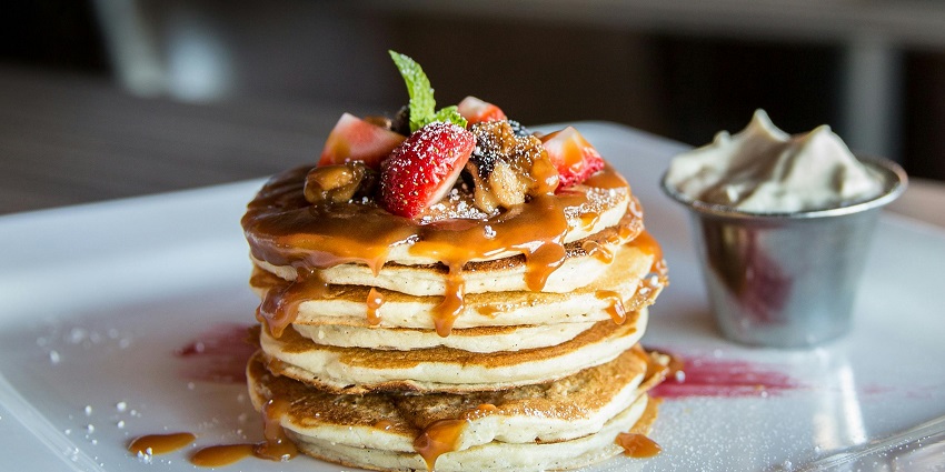 Things to do in Reykjavik include sampling Icelandic delicacies, seafood, and craft beers on a guided tasting tour of the eateries.