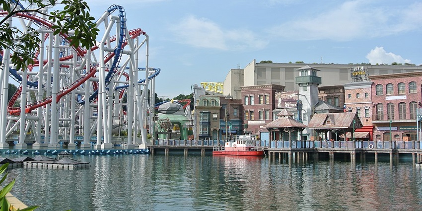 Image of a roller coaster at Universal Studios, one of the best things to do in Singapore with family.