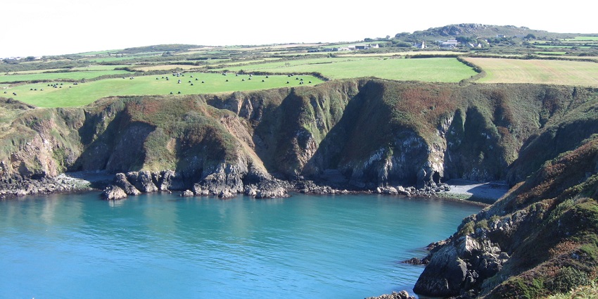 Things to do in Wales include combining cliff jumping, rock climbing, and sea swimming for a thrilling Welsh coastal adventure.