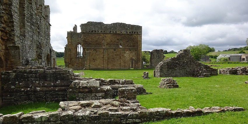 Exploring the ancient ruins is one of the most fascinating things to do in Bury St Edmunds