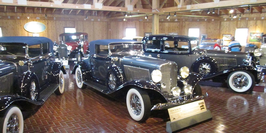 An image of classic cars displayed at the Gilmore Car Museum in Barry County, Michigan.