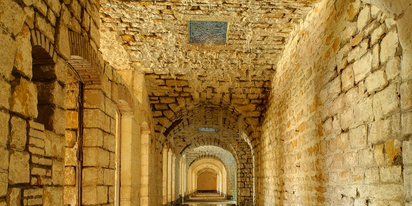 Explore the ruins of Fort Gustave dating back to the colonial period in the 18th century.