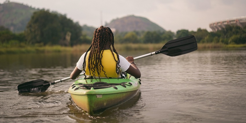 An image resembling a person kayaking while enjoying views, one of the best things to see in Avon.