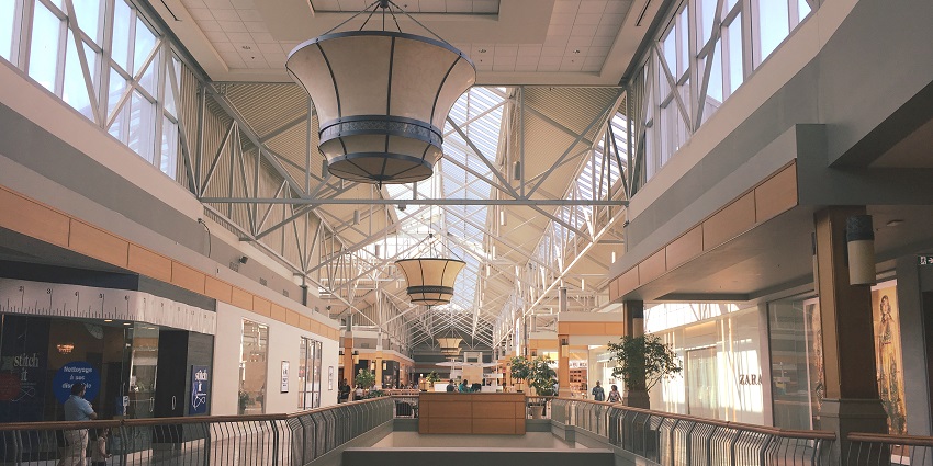 An entrance view of the Fairview Mall, one of the great malls in Toronto, for convenience.