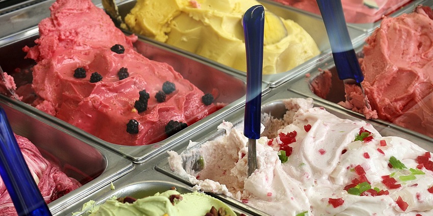 An image showing a view of gelato, a popular street food in London, England.