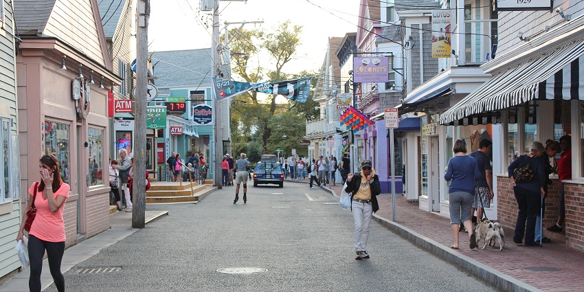 Go gallery hopping on commercial st as the top 10 things to do in Provincetown, USA.