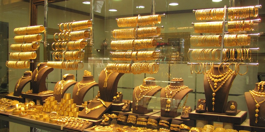 Finest gold jewellery, from intricate designs among the top things to buy in Kuwait.