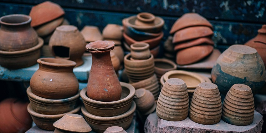 Things to buy in Kuwait include unique handcrafted pottery to brighten up your home.