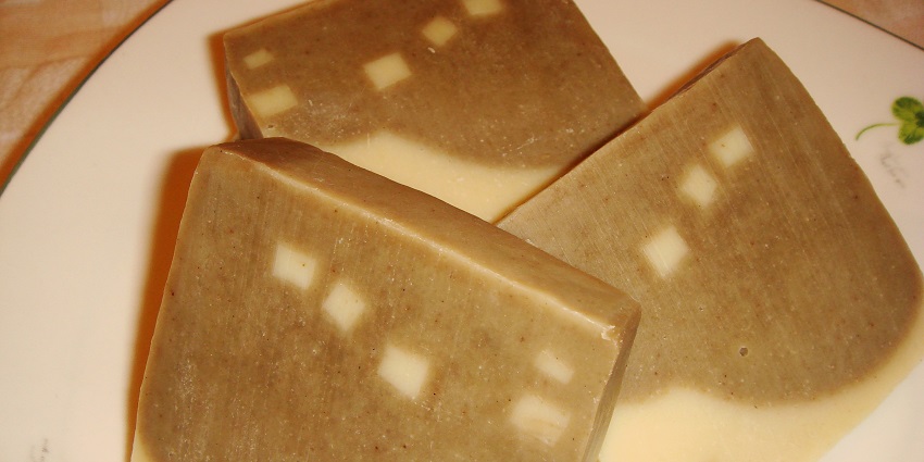 Indulge in the soothing essence of the Maldives with fragrant handmade island soaps.