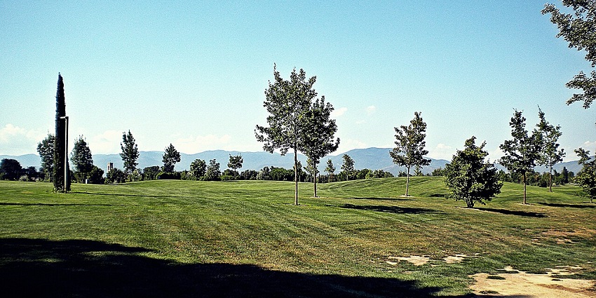 Visit the Clane Golf Club with family, an amazing activity to indulge in.