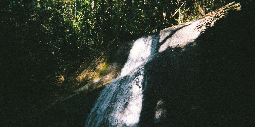 Experience a scenic hike to the cascading waterfalls at Namtok Yong National Park.
