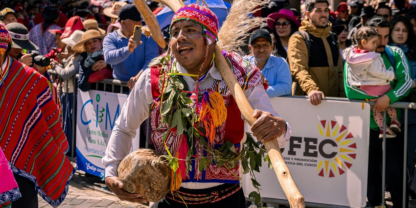 Kako Wiinaë Festival celebrates Siekopai new year with spiritual rituals and traditions showcasing festivals in Ecuador.