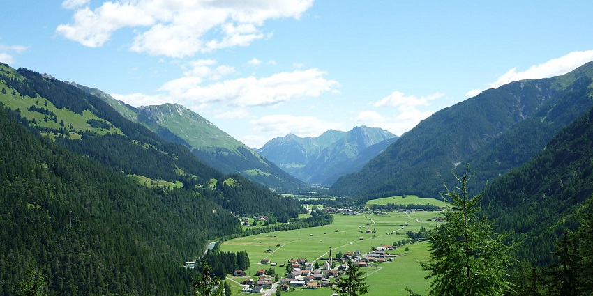 An image of Lechtal Valley, a lesser-known best place to visit for nature lovers to visit.