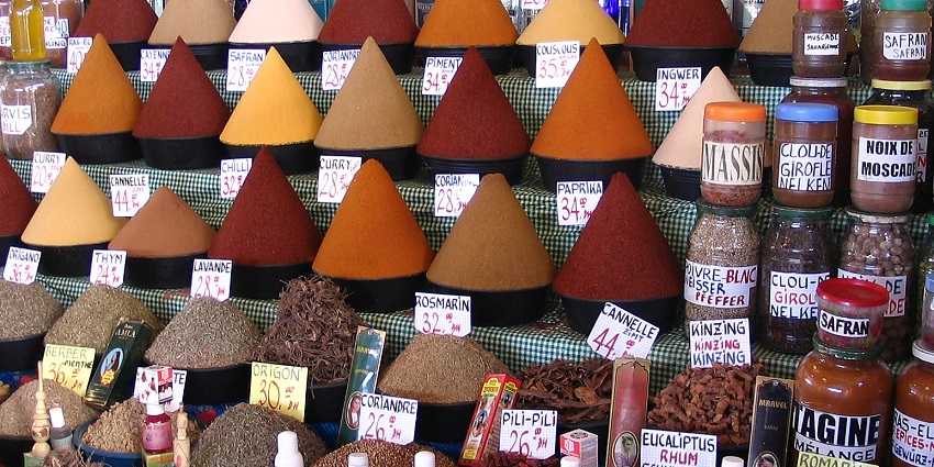 An image of local spices tourists can buy, which are among the best things to buy in Vietnam.