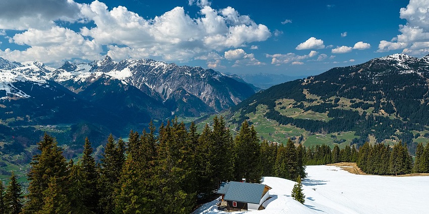 An image of Montafon Valley, one of the valleys in Austria loved for winter sports.
