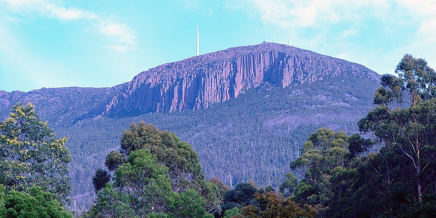 Breathtaking view from Mount Wellington, one of the most scenic hill stations in Australia