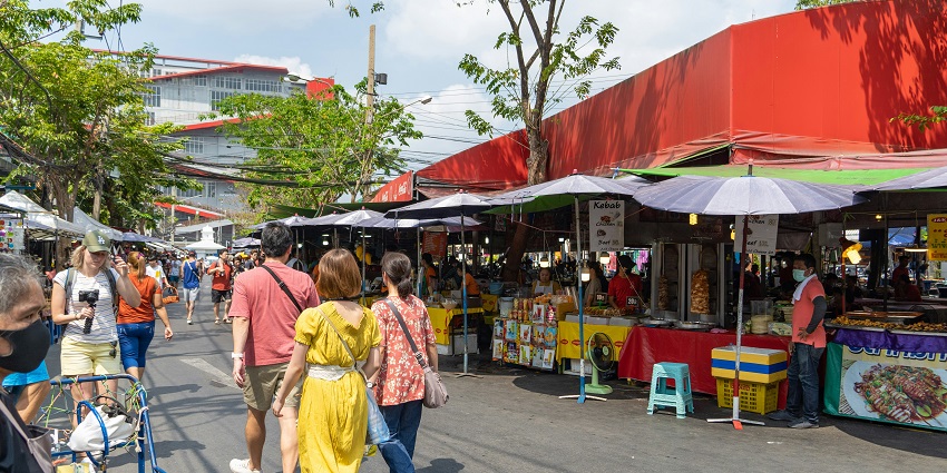 Explore Naka Weekend Market in Phuket for a variety of local goods, street food, and vibrant cultural experiences.