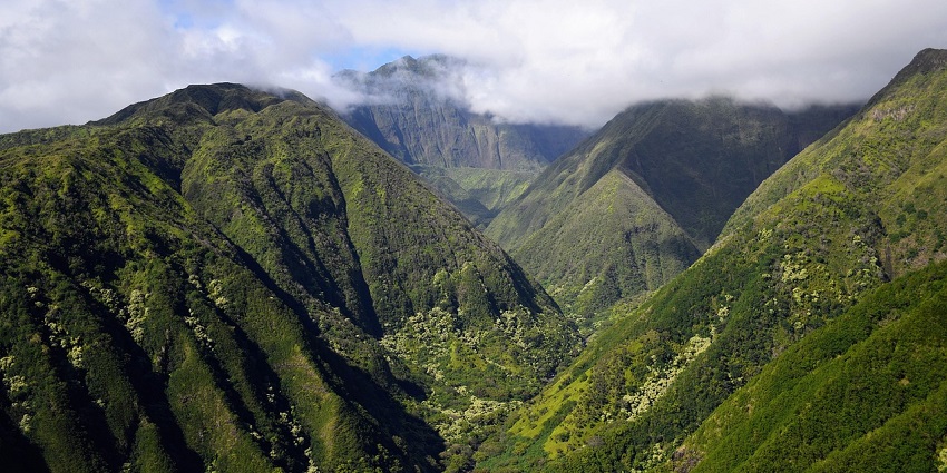 The greenery of Nguruman Valley is the best place for nature lovers to visit these valleys in Kenya.