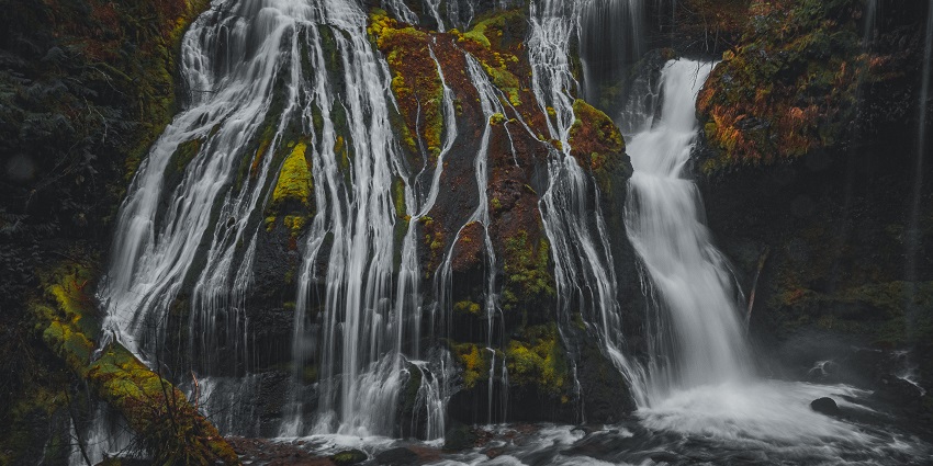 Panther Creek Falls of Skamania County in Washington flowing on the rocky surface