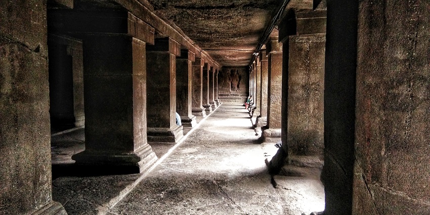 Image of Cave Temple of Bhamburada - known as Pataleshwar caves