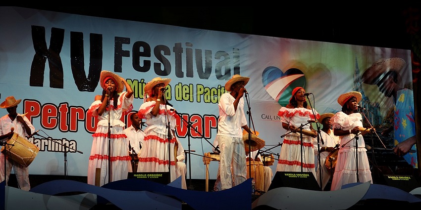 Afro-Colombian musicians perform traditional rhythms at the Petronio Álvarez Festival.