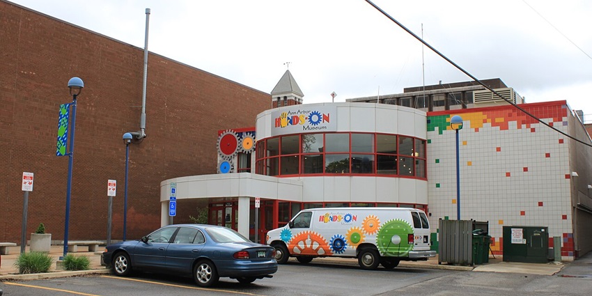 Exploring science at the Hands-On Museum – one of the top things to do in Ann Arbor
