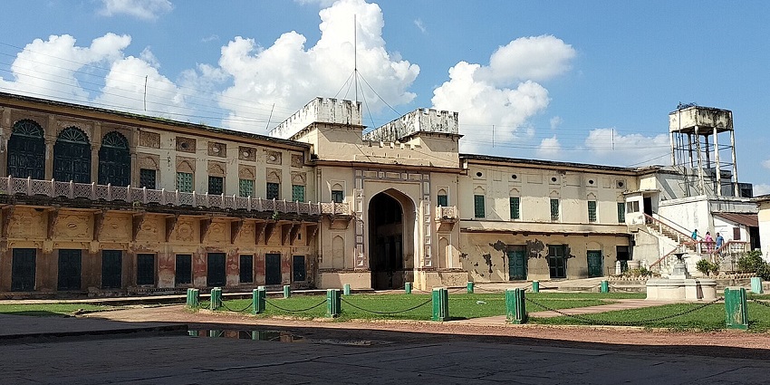 Historic fort architecture at Ramnagar, one of the places to visit in Varanasi with friends