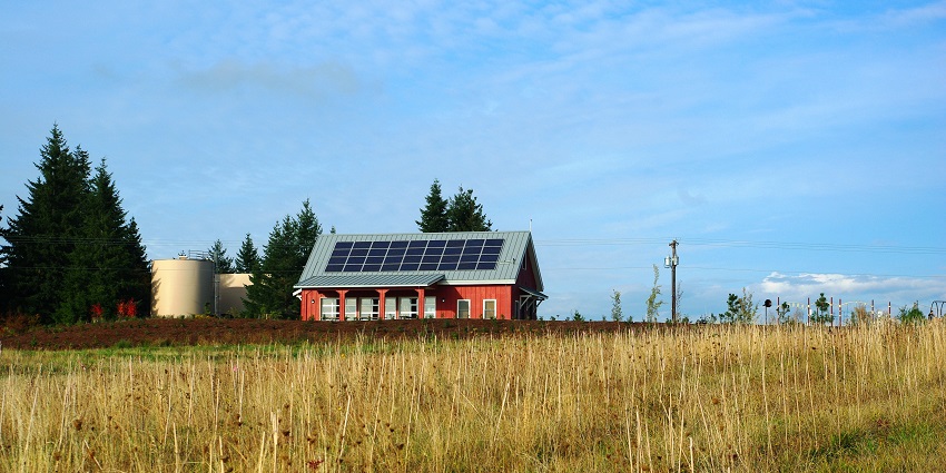 An image showing the Cooper Mountain Nature Park, a top thing to see in Beaverton.