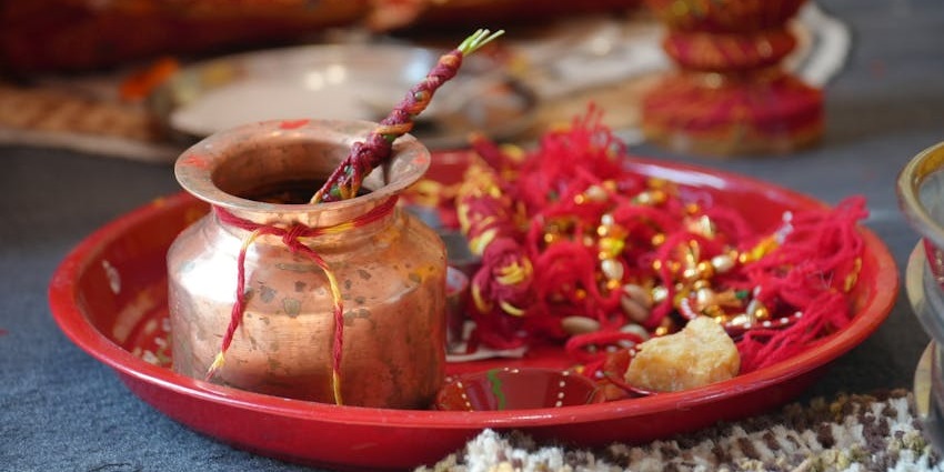 Pooja thali at Shri Shirdi Sai Baba Mandir, Ballygunge – Sai Baba temples in Kolkata