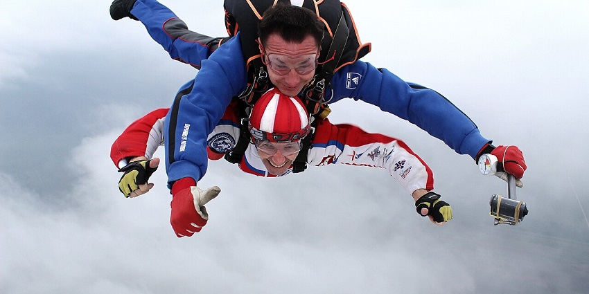 Try skydiving with your loved ones, among popular things to do in San Vicente, Palawan.