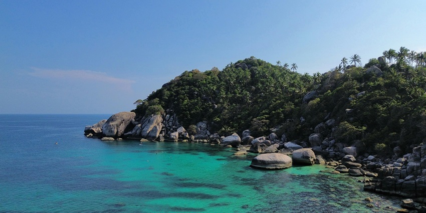 Snorkel in the clear waters of Shark Bay and witness harmless reef sharks, among the best things to do in Koh Tao.