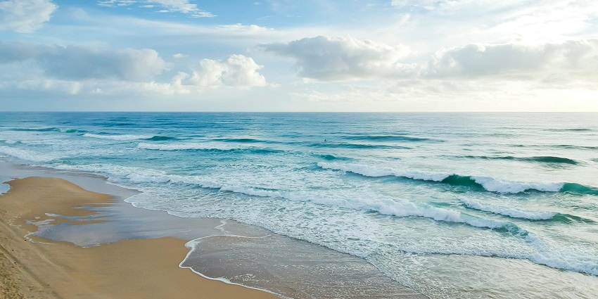 Walking along Aberystwyth Beach is one of the most amazing things to do in Aberystwyth.