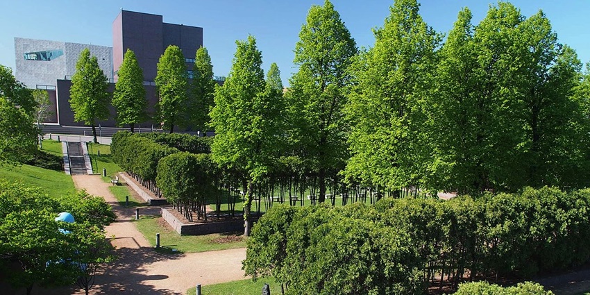 Exploring Minneapolis Sculpture Garden is one the best things to do in Minneapolis.
