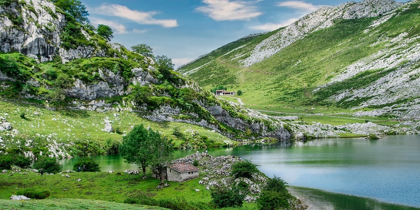 A remote image of Suguta Valley, known as the best place for photography in Kenya.