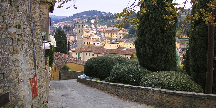 Image of Roman ruins in Fiesole on a June day, showing popular things to do in Florence in June.