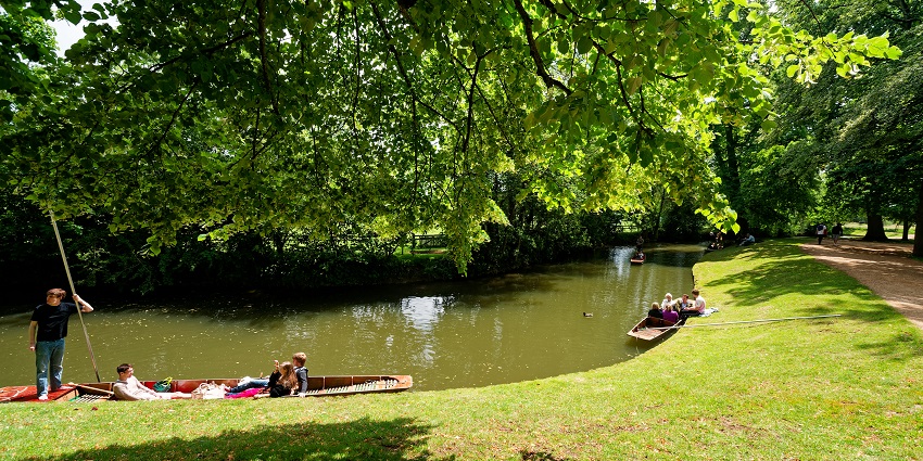 Things to do in Oxford - gliding along the river in a traditional punt and enjoying scenic views.