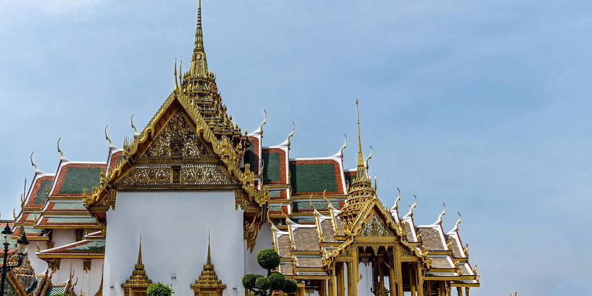 A glimpse of the iconic temple of the Emerald Buddha, a spiritual attraction in Thailand.