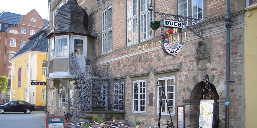 Image of an old restaurant at Aalborg Street Food Market, showing casual things to do in Aalborg.