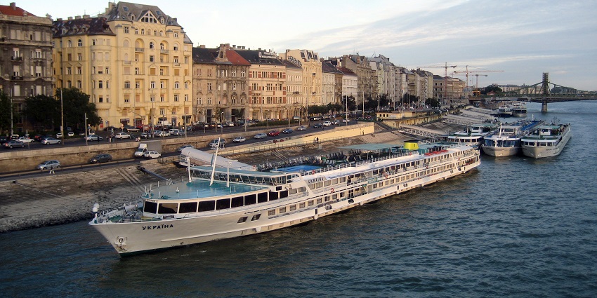 An image of the Danube River Cruise, one of the best things to do in Budapest February.