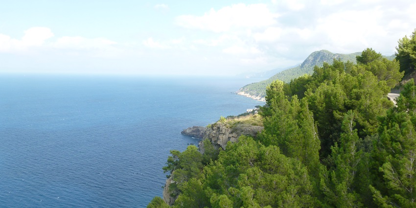 Viewpoint with Torre des Verger sign, visiting it is one of the top things to do in Banyalbufar.