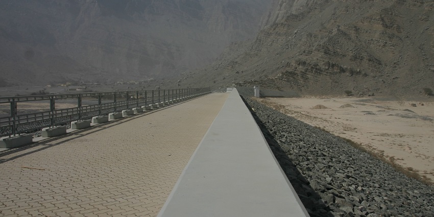The Wadi Ghalilah is captured at night and portrays a picture of bliss and fulfillment after a hectic day.
